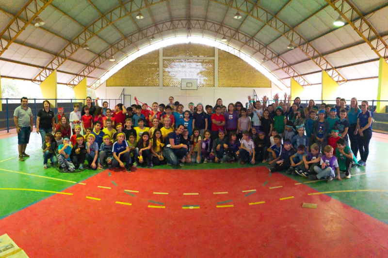 GINCANA DE INTEGRAÇÃO ENTRE OS ALUNOS DOS 4º ANOS